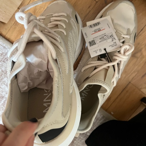 NWOT mango maxi sole sneakers - Picture 5 of 7